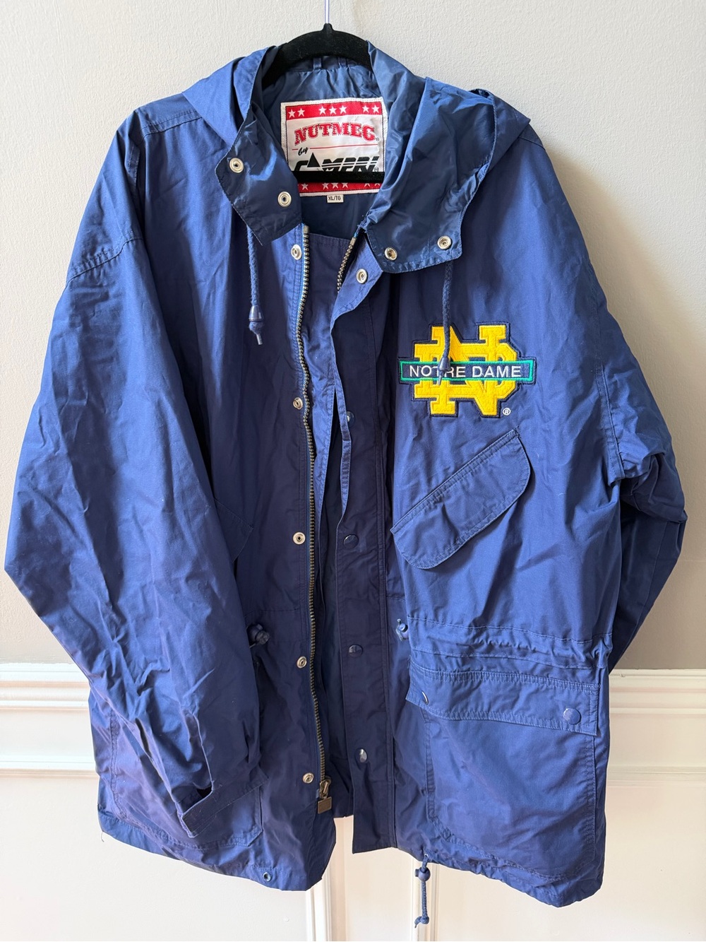 Men’s Vintage Notre Dame Navy Hooded Jacket